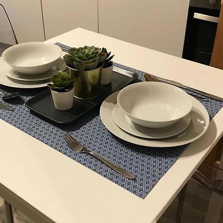 Serviced Appartment 1 Helena Reading Dış mekan fotoğraf